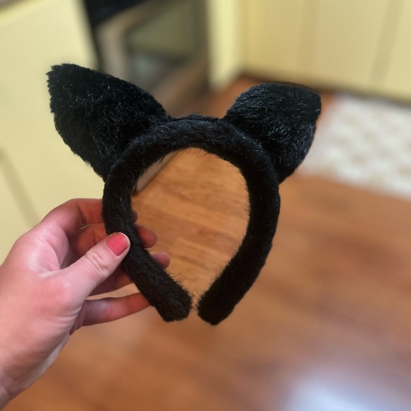 Black Cat Ear Headband - Picture 2 of 6